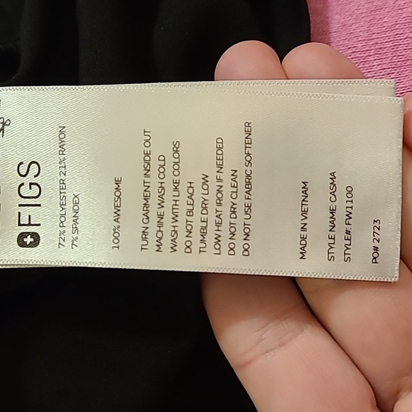 FIGS CASMA SCRUB TOP WOMENS SIZE LARGE BLACK nursing uniform - Picture 6 of 6